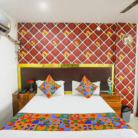 Fabexpress Umbrella Hotel Danapur Buitenkant foto