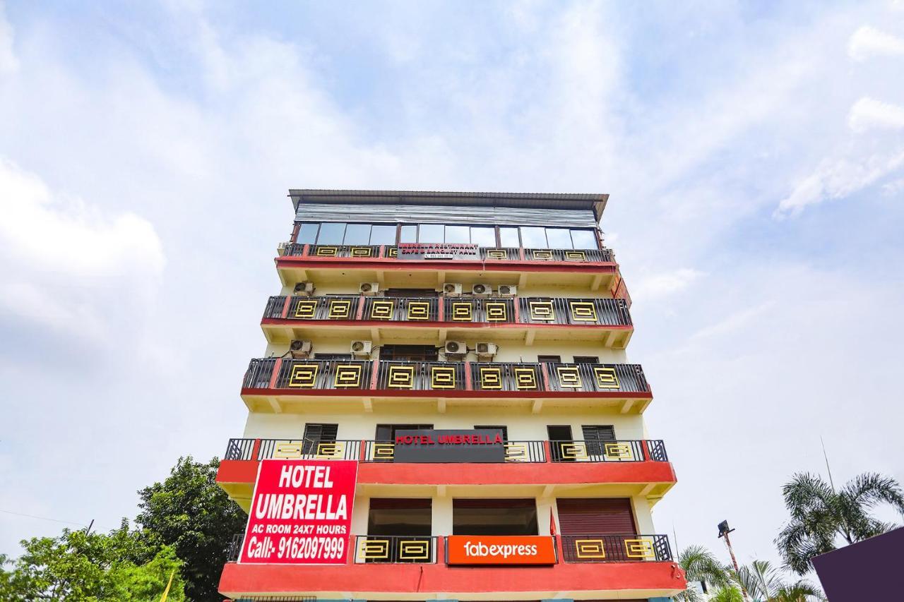 Fabexpress Umbrella Hotel Danapur Buitenkant foto