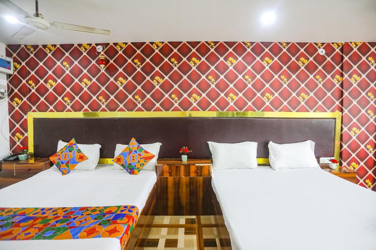 Fabexpress Umbrella Hotel Danapur Buitenkant foto